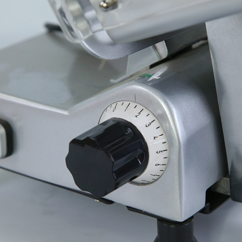 قاطع لحوم كهربائي